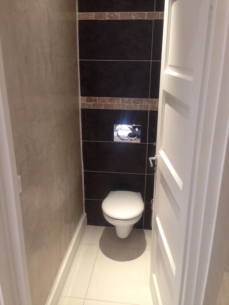 Bathroom & Toilet